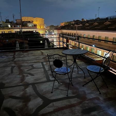 Attico Loft & Rooftop Colosseo Рим Екстер'єр фото